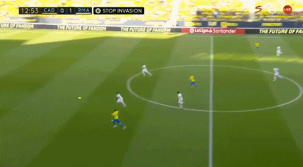 男排世锦赛：意大利3-0淘汰波兰 与保加利亚会师决赛