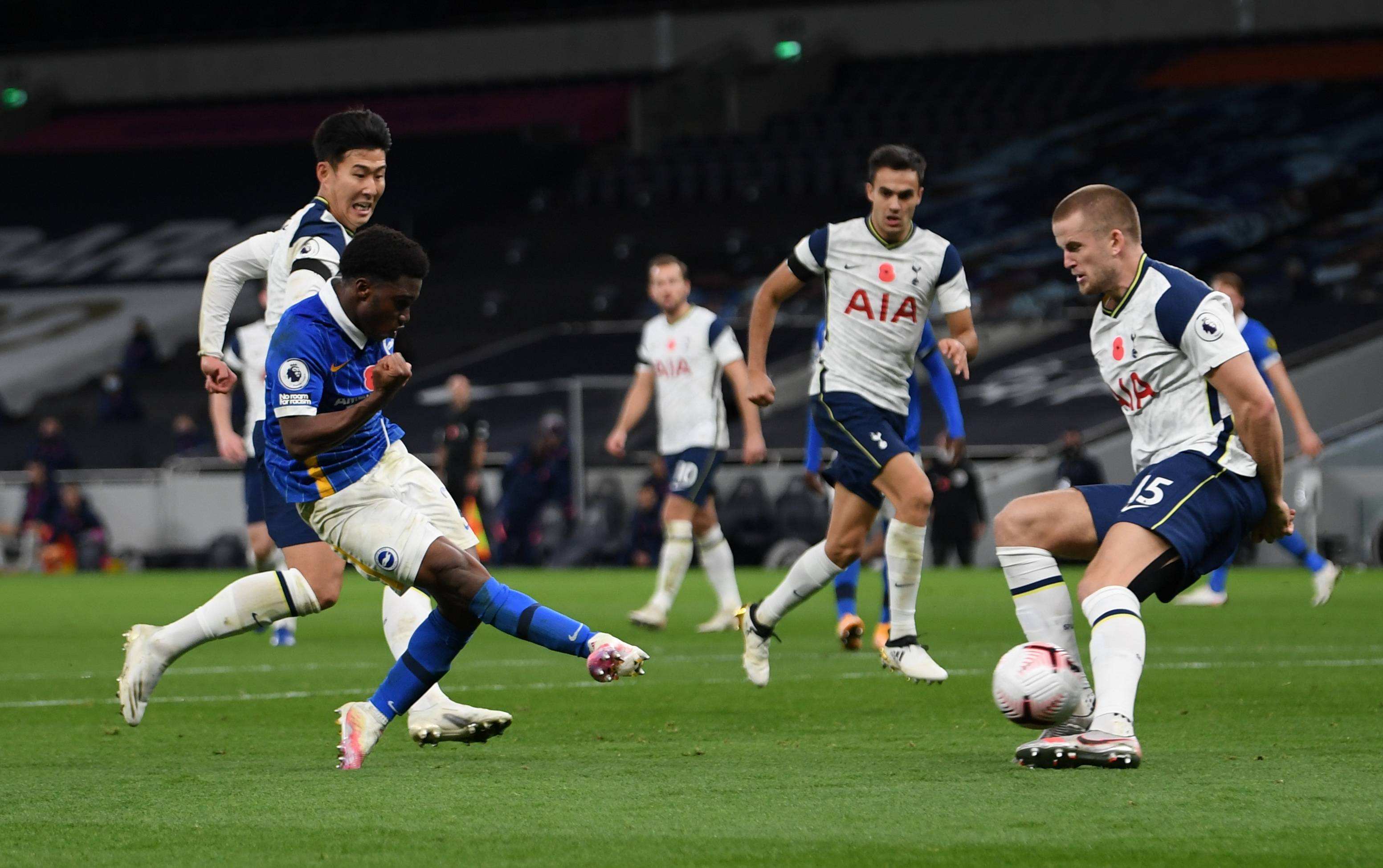 33岁内马尔爆发！17分钟戴帽救赎！3场轰5球1助，冲击明年世界杯