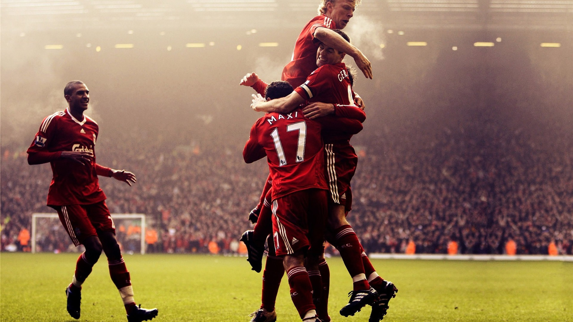 纳格尔斯曼与女友参加马拉松节目，呼吁为慈善活动捐款