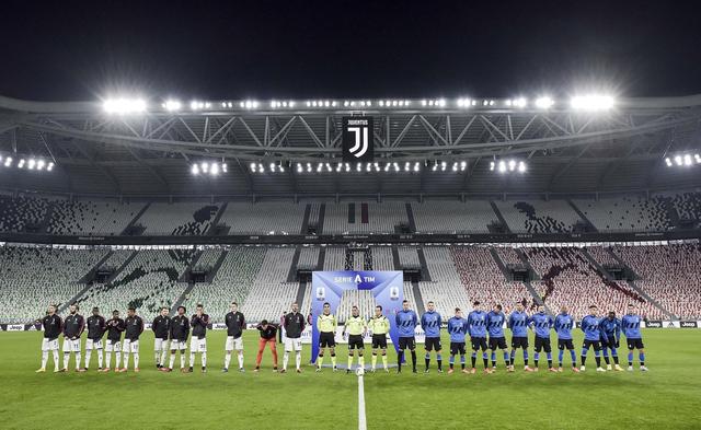 都灵主帅：战平尤文后，主席卡伊罗来更衣室祝贺了球员