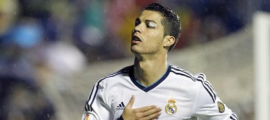 意甲第15轮观赛指南：佛罗伦萨继续力争首胜，罗马科莫强强对决（意甲第15轮看点：佛罗伦萨冲击首胜，罗马与科莫上演焦点对决）