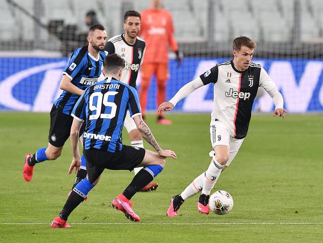 祝贺，足协推荐的谭杰、青苗联赛获亚足联草根足球特殊贡献奖