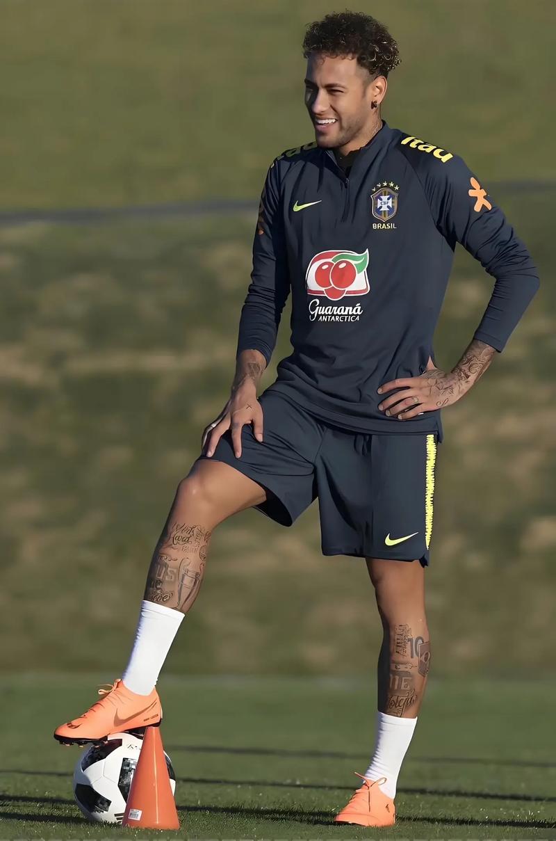 海外情报击败天空预测！富勒姆1-0力克诺丁汉森林，希门内斯点杀（海外消息逆转天空预判！富勒姆1-0诺丁汉森林，希门内斯点射制胜）