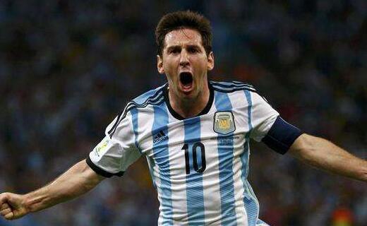 阿坎吉谈意甲海外比赛：我不喜欢这样，长途旅行和时差是问题（阿坎吉评意甲海外办赛：不赞同，长途奔波与时差成负担）