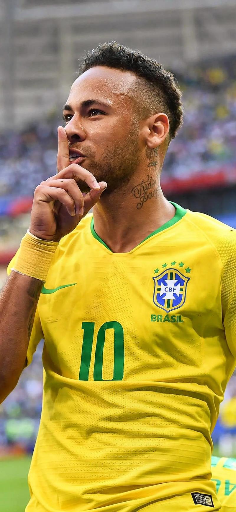 意甲联赛球队表现对比分析（意甲各队表现对照评析）